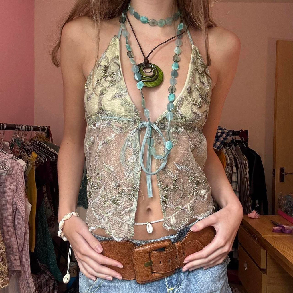 The “Delia” top
