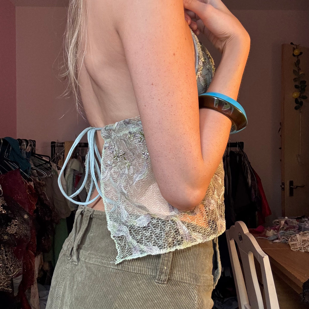 The “Delia” top